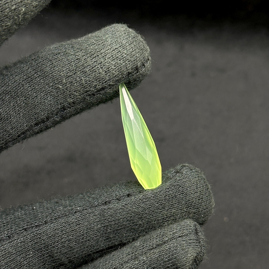 Green Chalcedony Long Drop Shape Briolette's, Faceted Teardrop Beads, 7X30 MM Green Color Drops for Earring Making, Loose Drops on Wholesale