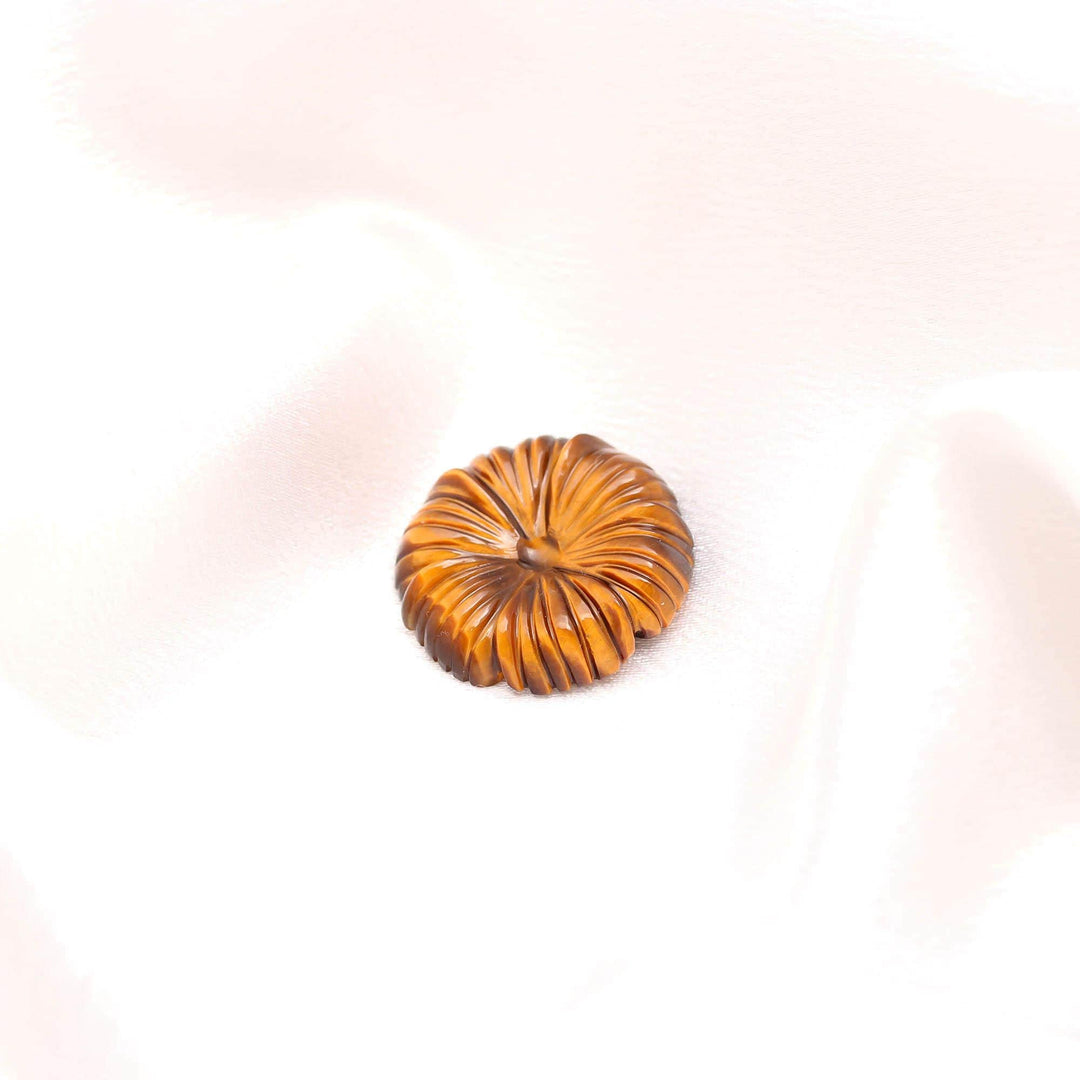 Natural Tiger's Eye Flower Shape Carving, Tiger's Eye Flower Shape Gemstone Beads, Flower Charms, 25 MM Reiki Healing Crystal Gifts