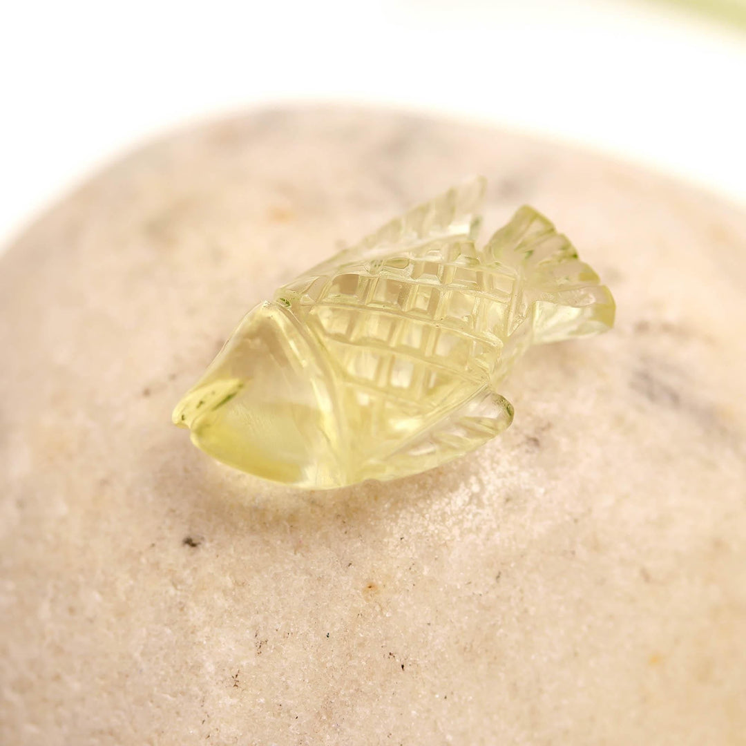 Hand Carved Lemon Quartz Fish Shape Stone, Natural Lemon Quartz Fish Charms for Jewelry Making, 20 MM