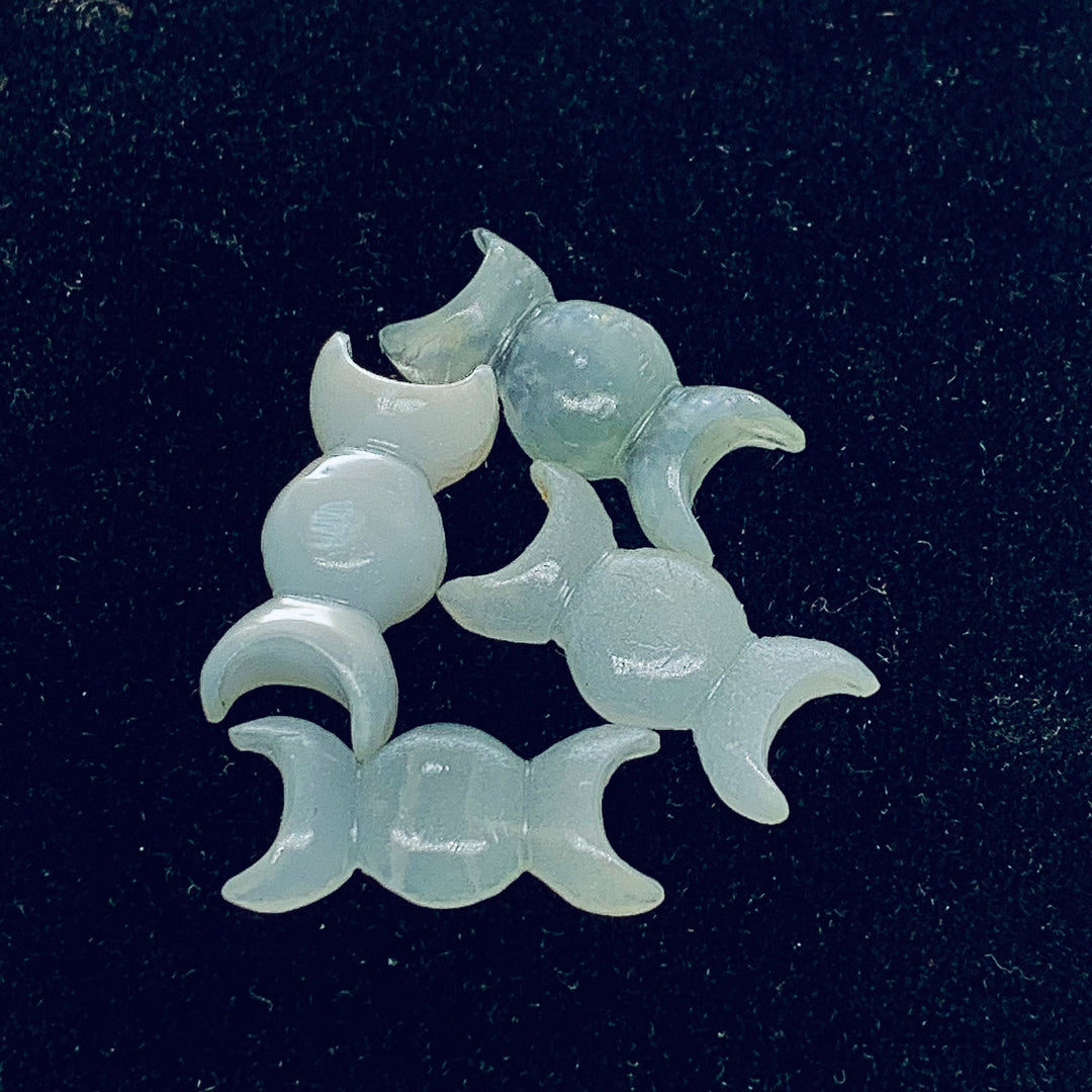 2,3,4,5 Pcs Natural Grey Moonstone Hand Carved Triple Moon Shape, Carved Triple Moon Shape Gemstone For Jewellery, 22X10 mm