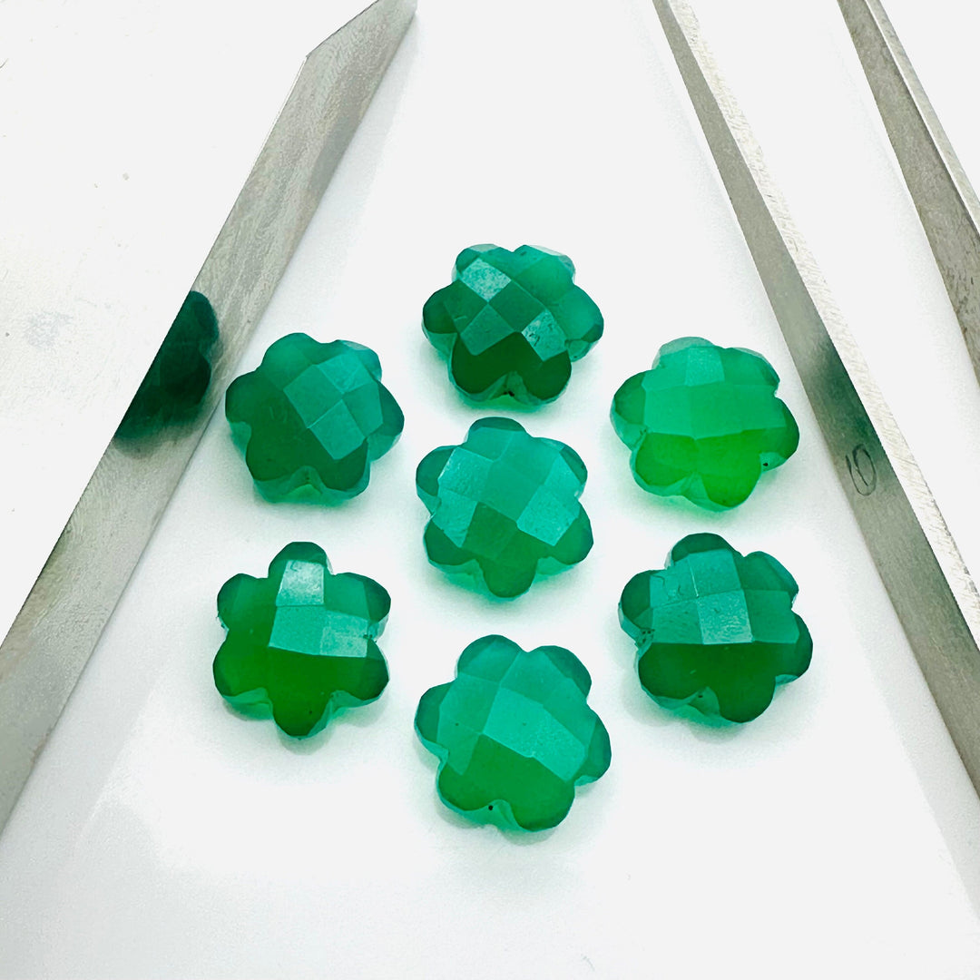 2,3,4,5 Pcs Natural Green onyx Hand Carved Flower Shape, Carved Flower Shape Gemstone For Jewlery, Flower Shape Gemstone, 10 mm