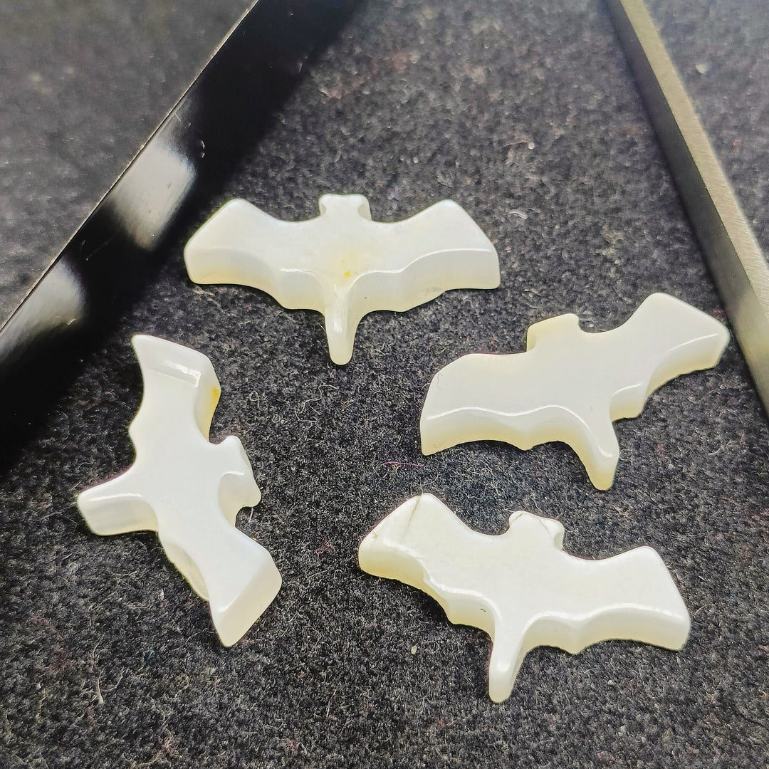 2,3,4,5 Pcs Natural Grey Moonstone Hand Carved Bat Shape, Bat Shape Gemstone For Jewellery, Bat Shape Gemstone, 20X10 mm