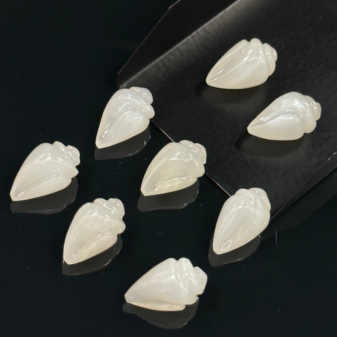 Natural White Moonstone Conch Shell Shape Beads, Smooth White Moonstone Gemstone Beads, Beach & Snail Shell Carved Gemstone Beads 18X10 mm