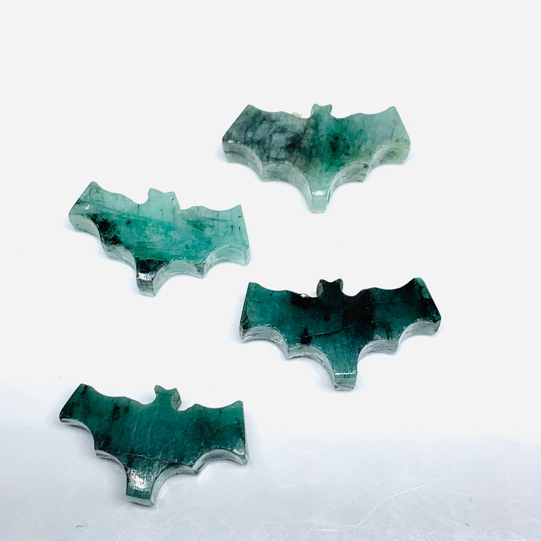 2,3,4,5 Pcs Natural Emerald Hand Carved Bat Shape, Bat Shape Gemstone For Jewellery, Bat Shape Gemstone, 20X10 mm