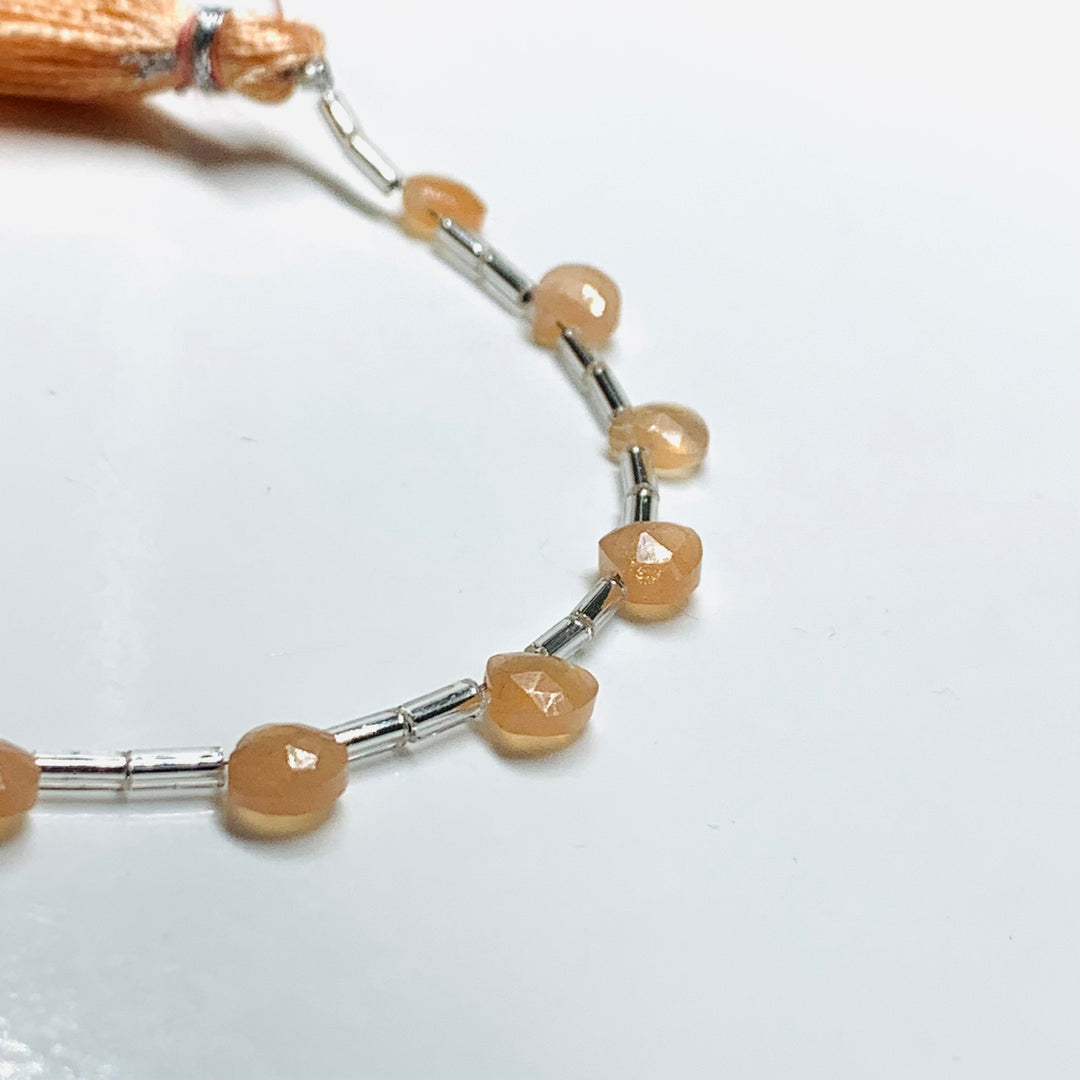 10 Pcs AAA quality Natural Peach Moonstone Faceted Heart Shape Beads, Amethyst Faceted Heart Shape Gemstone For Jewelry, 6 mm