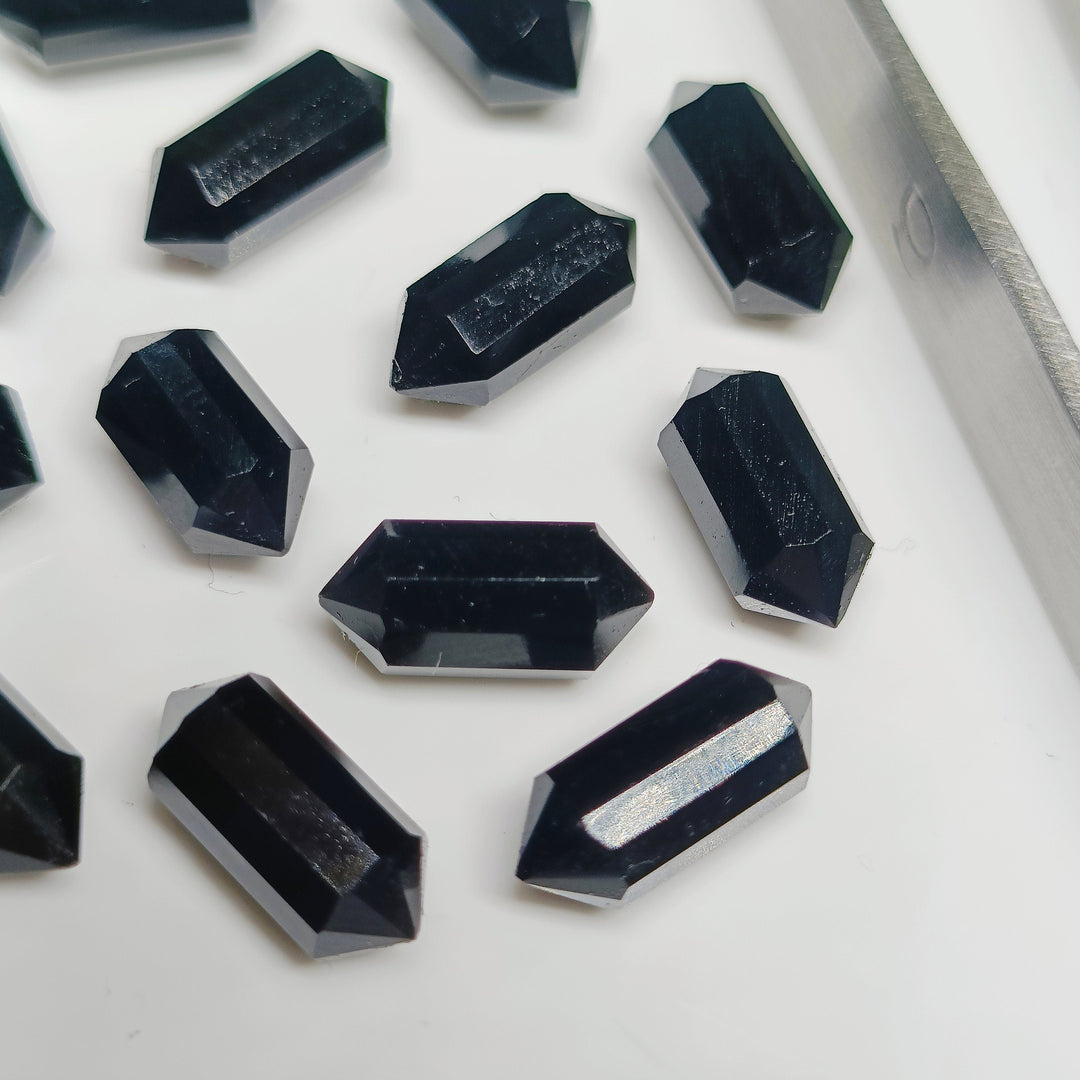 2,3,4,5,6 pcs 100% Natural Onyx calcydony Faceted Pencil Shape Loose Gemston, onyx calcydony Loose Gemstone, Gemstone For Jewellery 10X5 mm