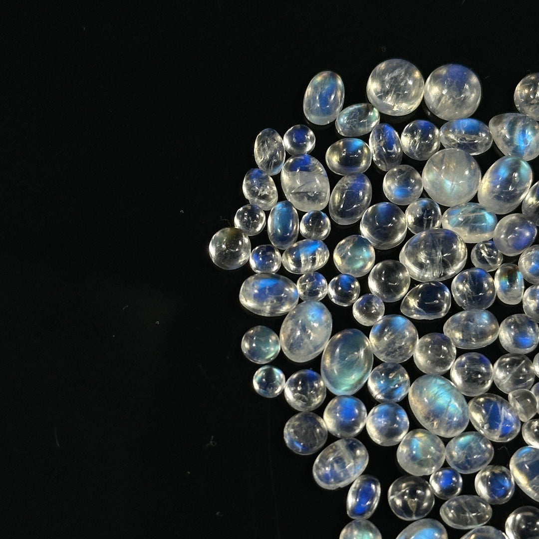 10 pcs Natural Rainbow Moonstone Smooth Mix Shape Cabochons, Blue Rainbow Moonstone Beads, Natural Blue Fire Loose Gemstone For Jewelry