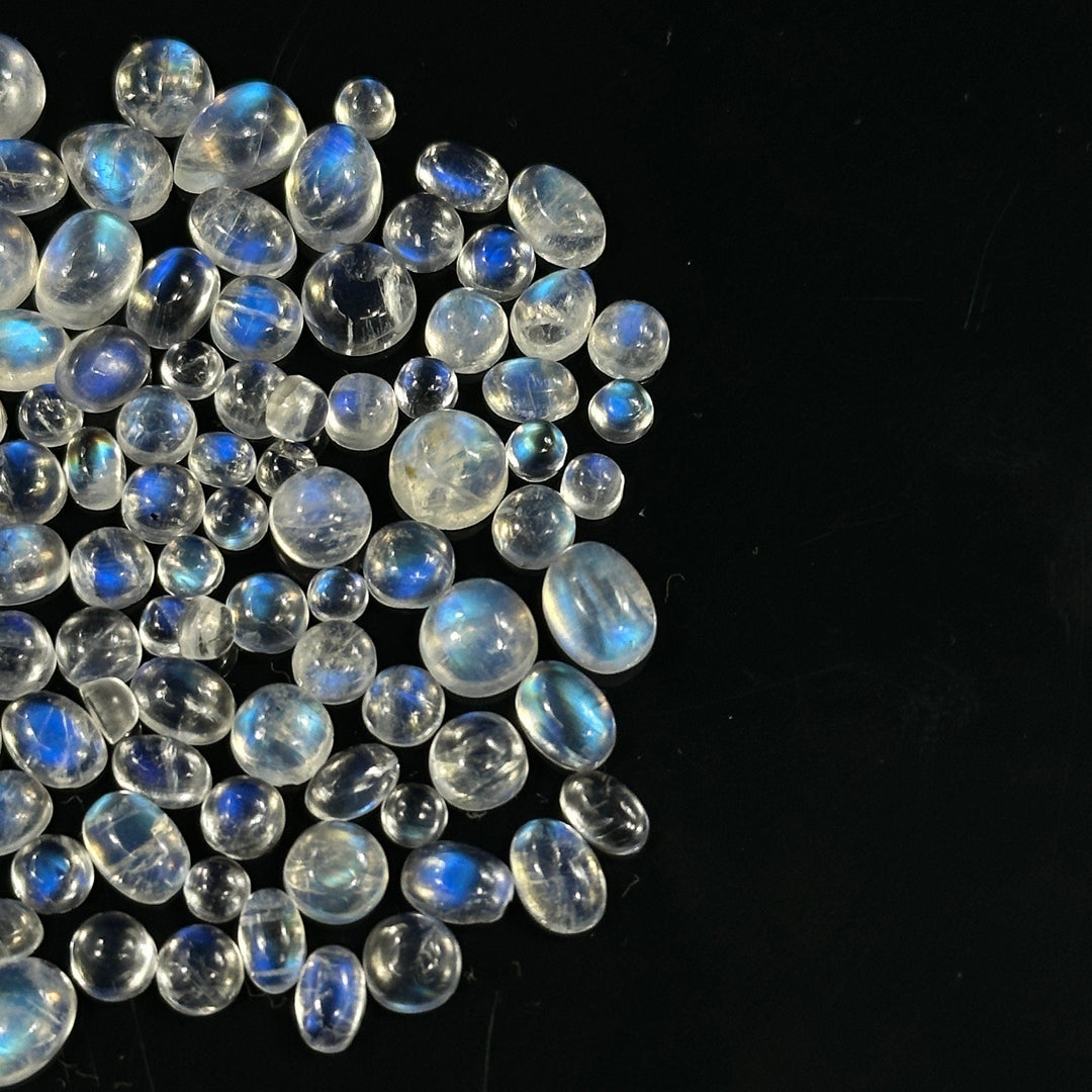 10 pcs Natural Rainbow Moonstone Smooth Mix Shape Cabochons, Blue Rainbow Moonstone Beads, Natural Blue Fire Loose Gemstone For Jewelry