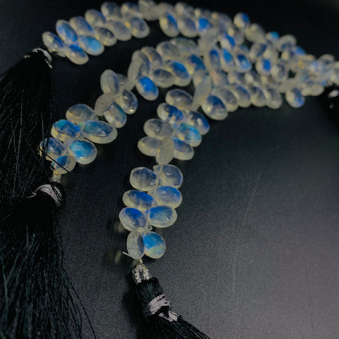 AAA quality Natural Rainbow Moonstone Pear Shape beads, 6.5 " inch strand, Rainbow Moonstone Pear Shape gemstone for Jewellery