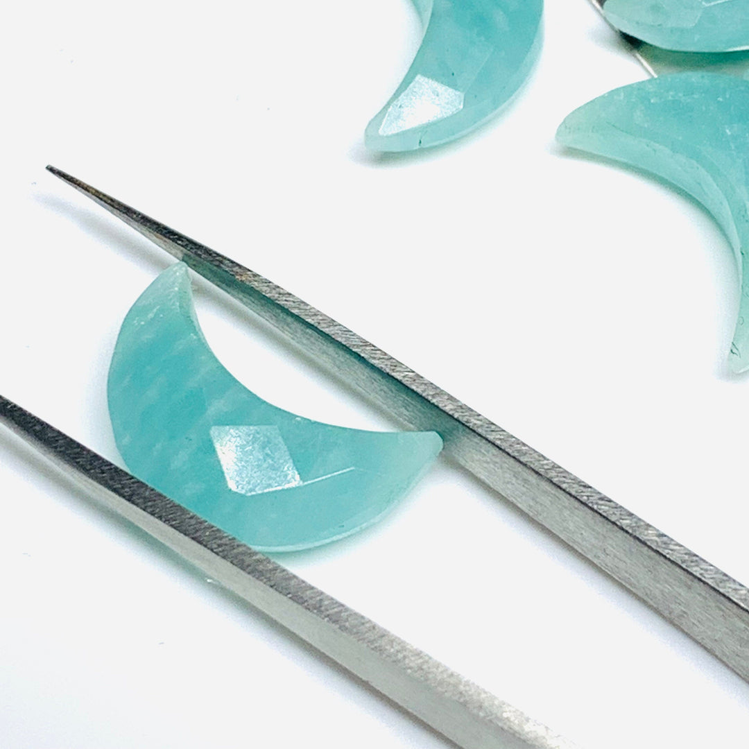 2,3,4,5,Pcs Natural Amazonite faceted Hand Carved Moon Shape Briolettes, Carved Moon Shape Gemstone For Jewellery,  facetedMoon Shape 17  mm