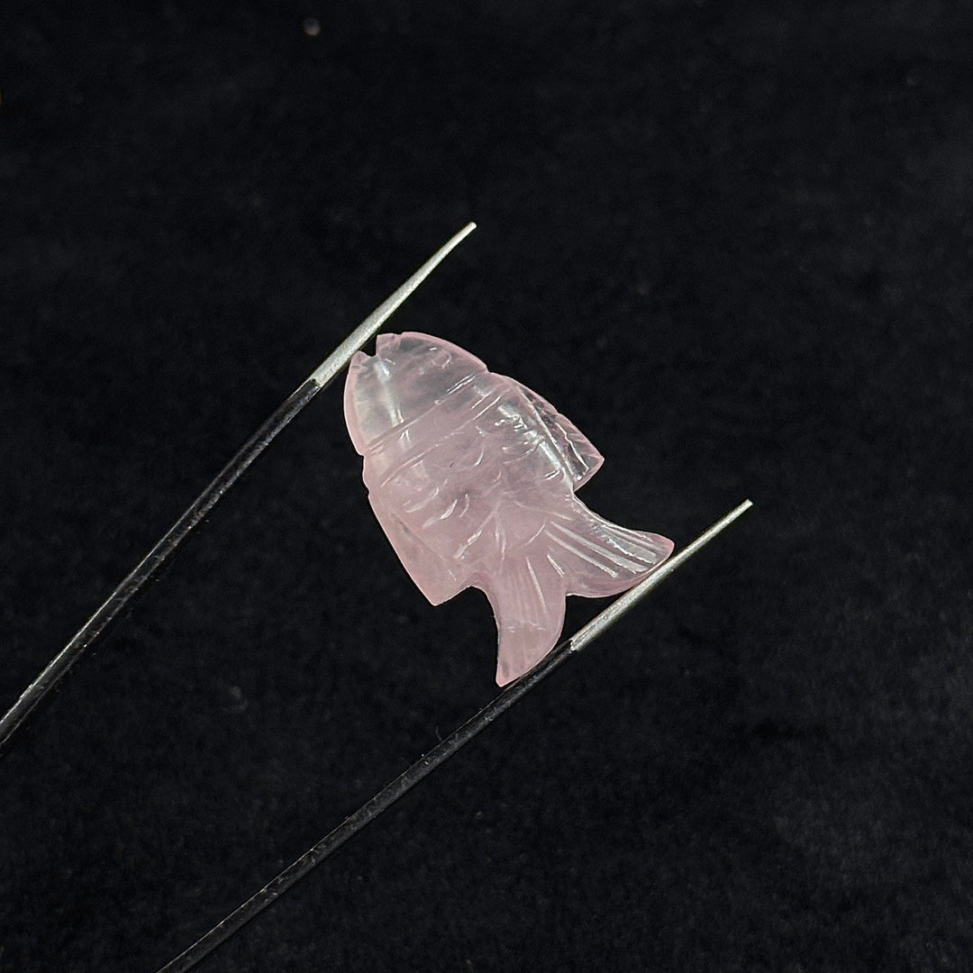 Genuine Rose Quartz Fish Carving, Hand Carved Fish Shape Gemstone, Natural Rose Quartz, 17X26 MM, Feminine Energy Fish Charm Healing Crystal
