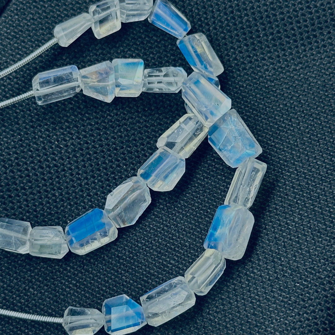 High Quality Flashy Rainbow Moonstone Tumble Shape Beads, Nugget Shape Faceted Beads, 4" Strand, Blue Fire Rainbow Moonstone Tumble Beads