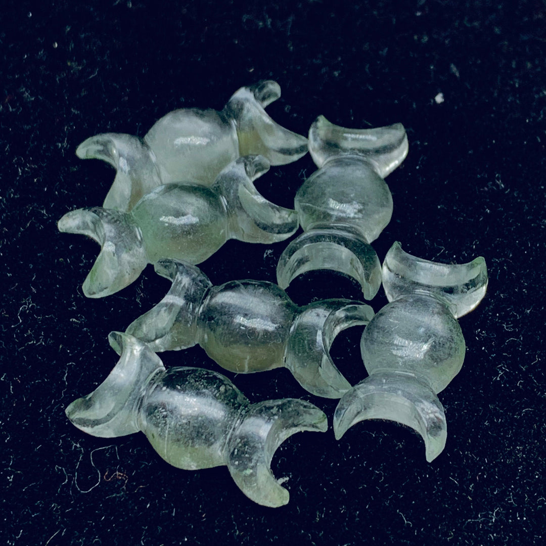 2,3,4,5 Pcs Natural Crystal Quartz Hand Carved Triple Moon Shape, Carved Triple Moon Shape Gemstone For Jewellery, 22X10 mm