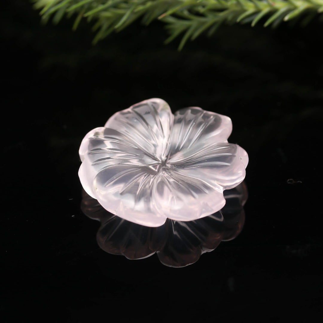 Natural Rose Quartz Flower Shape Stone, Hand Craved Gemstone Flower for Jewelry Making, Crystals Gifts 26 MM