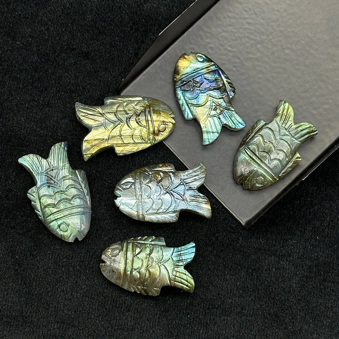 AAA+ Quality Flashy Labradorite Fish Carving Gemstone, Hand Carved Fish Shape Gemstone, 17X26 MM Fish Charm For Jewelry, Both Side Carved