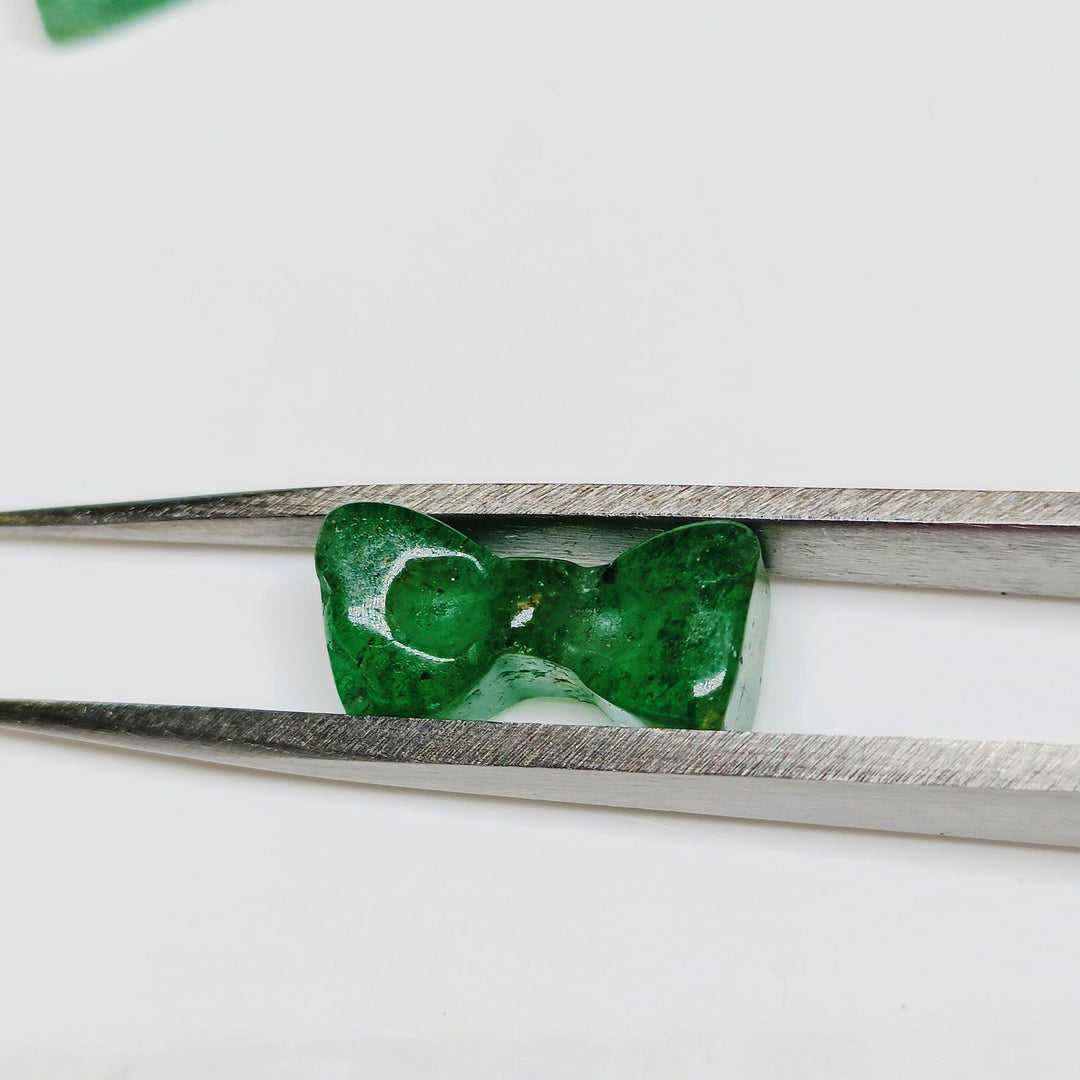 2,3,4,5 Pcs Natural Green Strawberry Hand Carved Bow Shape, Bow Shape Gemstone For Jewellery, Bow Shape Gemstone, 12X6 mm