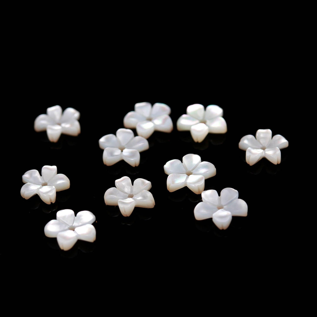Mini Pearl Jasmine Flower for Jewelry Making, Mother of Pearl Flower Shape Carving, Pearl Flowers, 8 MM Center Hole Bead