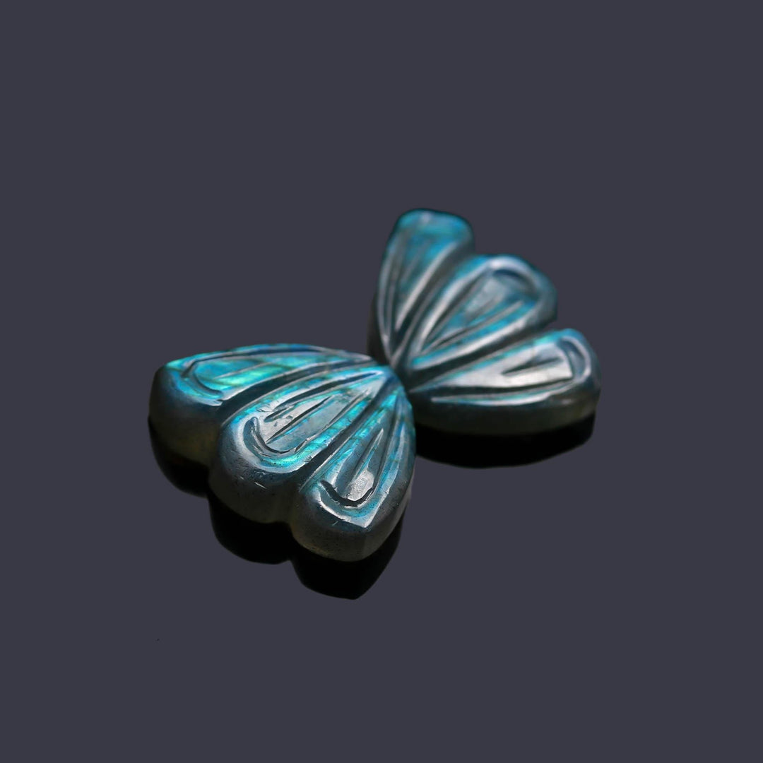 Natural Labradorite Butterfly Wings Carvings, Flashy Labradorite Hand Carved Butterfly Feather for Jewelry Making (16X12 MM, 2 Stones)