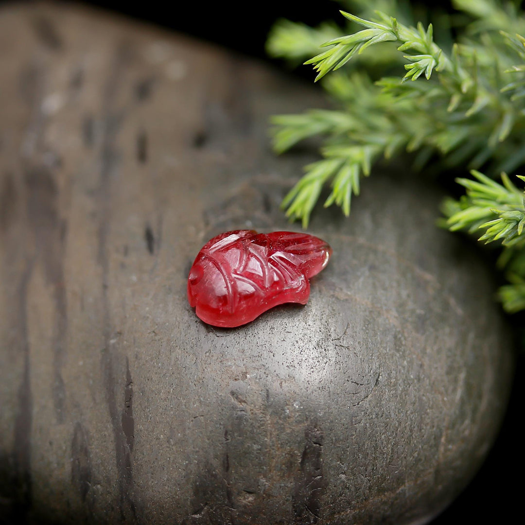 Pink Tourmaline Hand Carved Fish Shape Gemstone, Sea Fish Stones, Fish Shape Carvings 14 MM