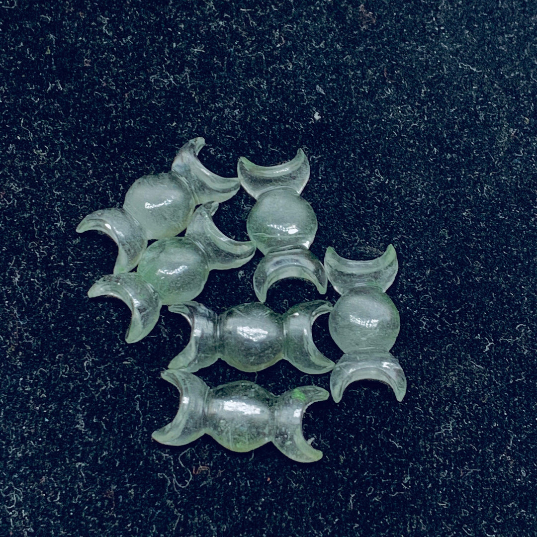 2,3,4,5 Pcs Natural Crystal Quartz Hand Carved Triple Moon Shape, Carved Triple Moon Shape Gemstone For Jewellery, 22X10 mm