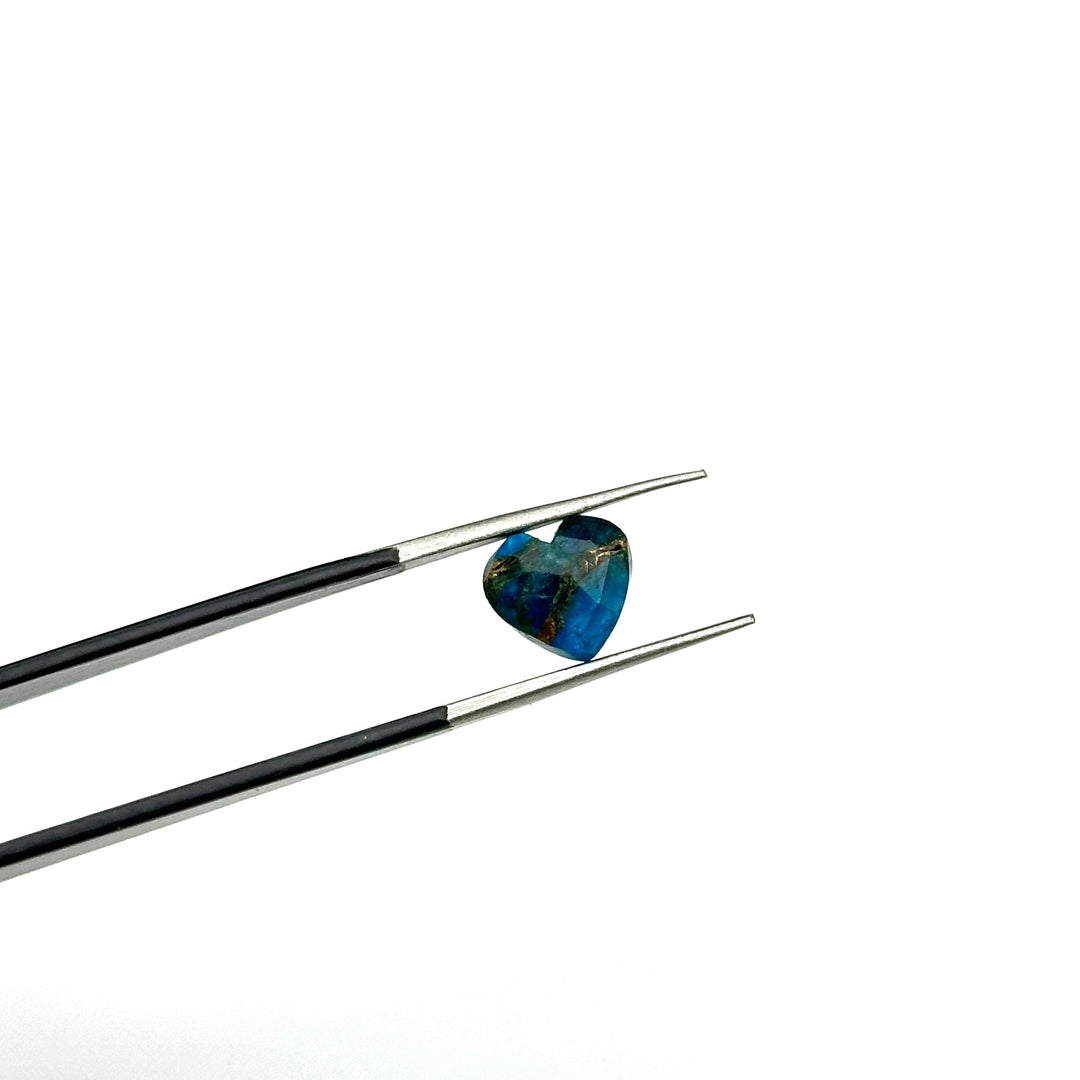 Neon Blue Mohave Turquoise Faceted Heart Shape Beads, Blue Copper Turquoise Heart Shape Carving Beads, 8 MM Heart Charm Gemstone Beads,
