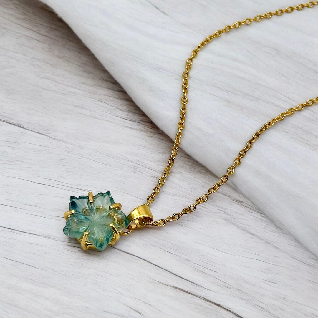 Hand Carved Green Fluorite Flower Pendant Necklace - Boho Hippie Style