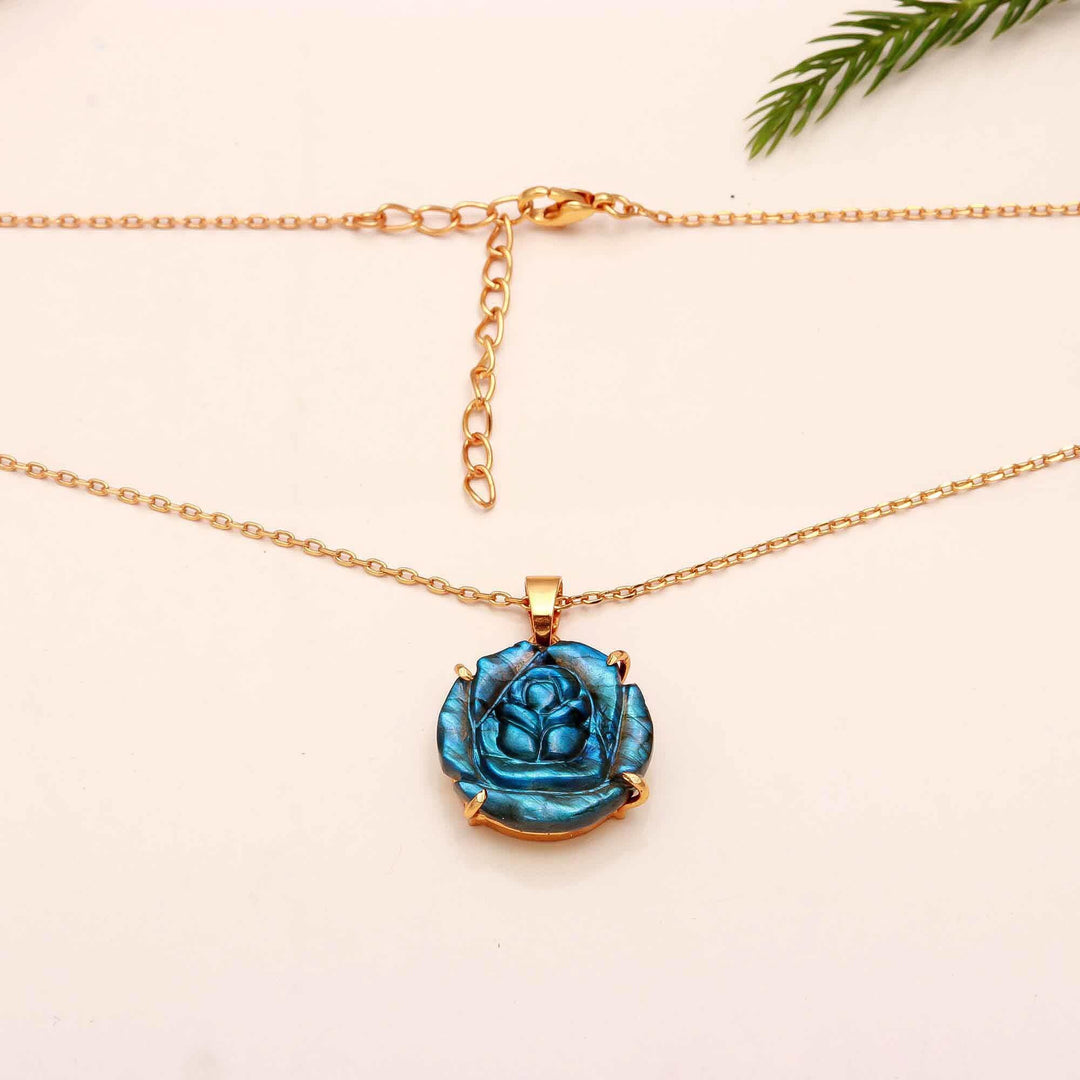 Carved Labradorite Flower Pendant, 19 mm Flower, Handmade Rose Flower Pendant, Healing Energy Gemstone Necklace For Her, Bridesmaid Gifts