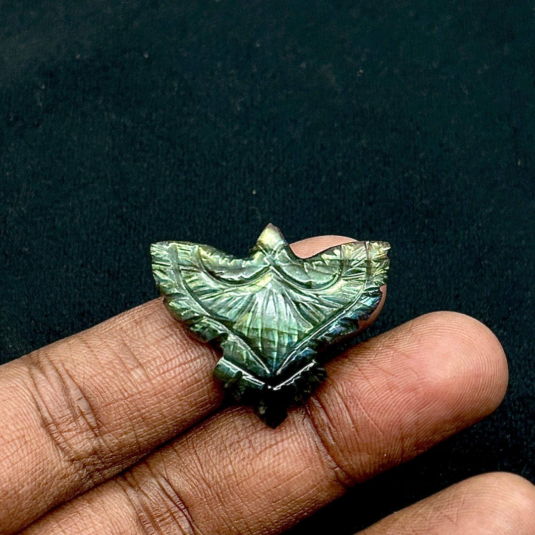 Flashy Carved Labradorite Eagle Shape Stone, Natural Labradorite Hand Carved Eagle Shape Gemstone, Jewelry Making, Bird Shape Beads, 30 MM