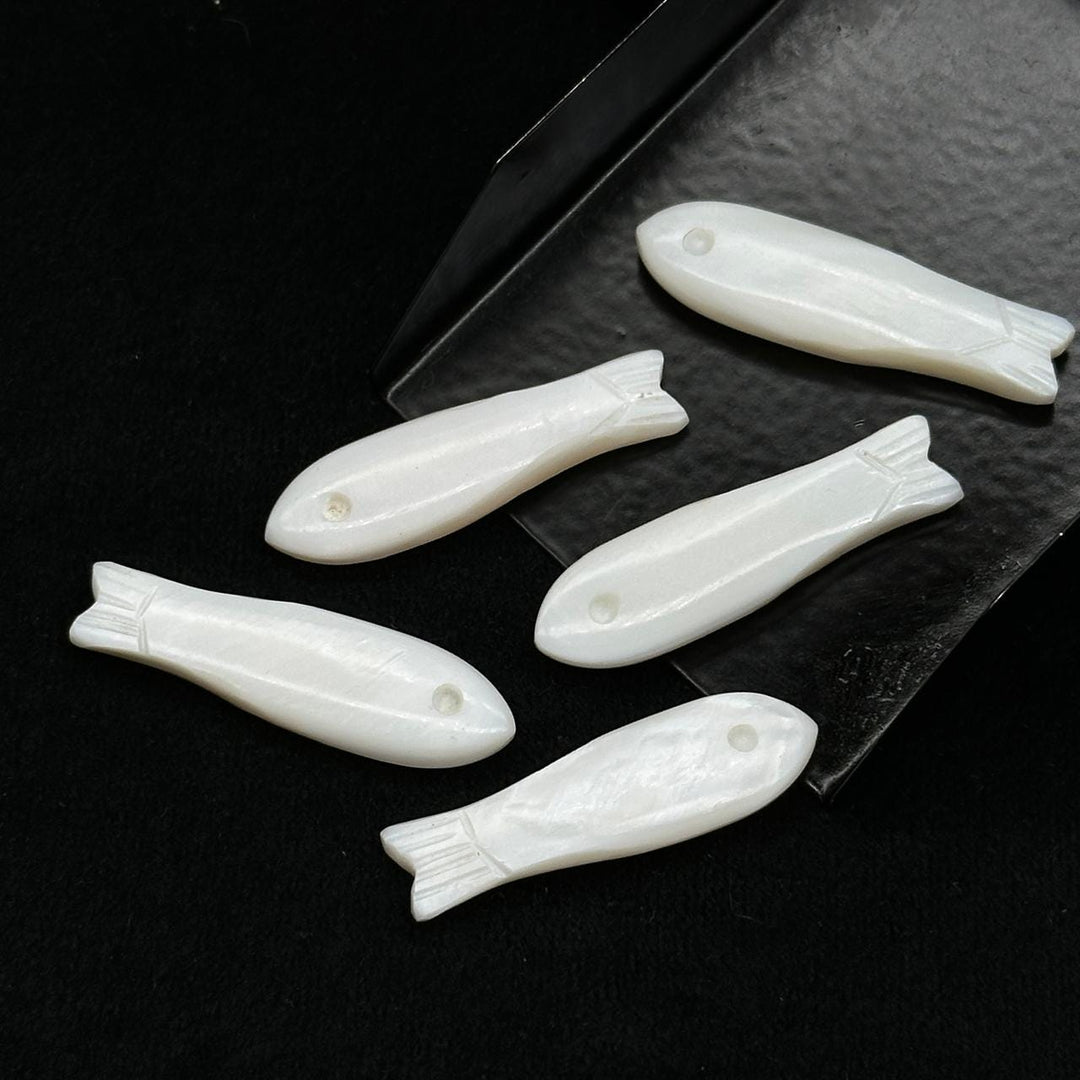 Carved Mother of Pearl Fish Beads, 30mm Gemstone Briolette