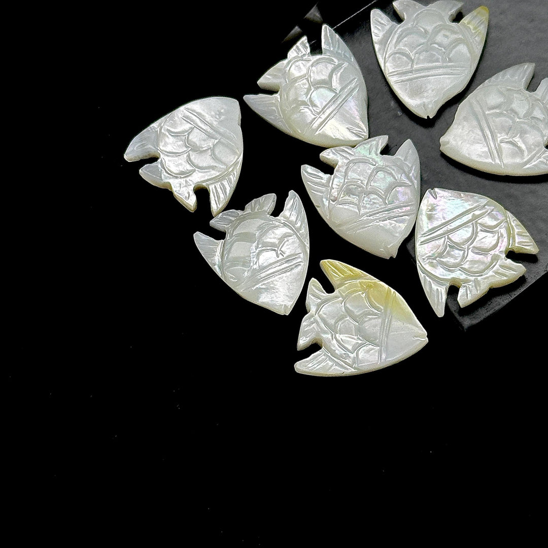 Hand Carved Mother of Pearl Fish Beads: AAA Gemstone (16X17 MM)