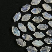 Shinning Rainbow Moonstone Carved Lips Shape Beads, Blue Flashy Lips Shape Gemstone Beads, Lips Briolette's 14X8 mm, Lips Shape Charm Beads