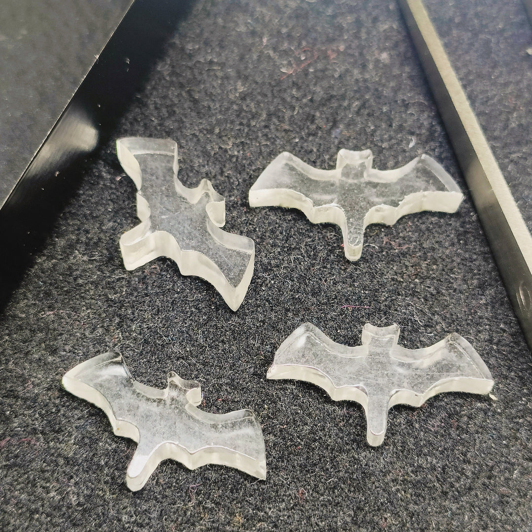 2,3,4,5 Pcs Natural Crystal Quartz Hand Carved Bat Shape, Bat Shape Gemstone For Jewellery, Bat Shape Gemstone, 20X10 mm