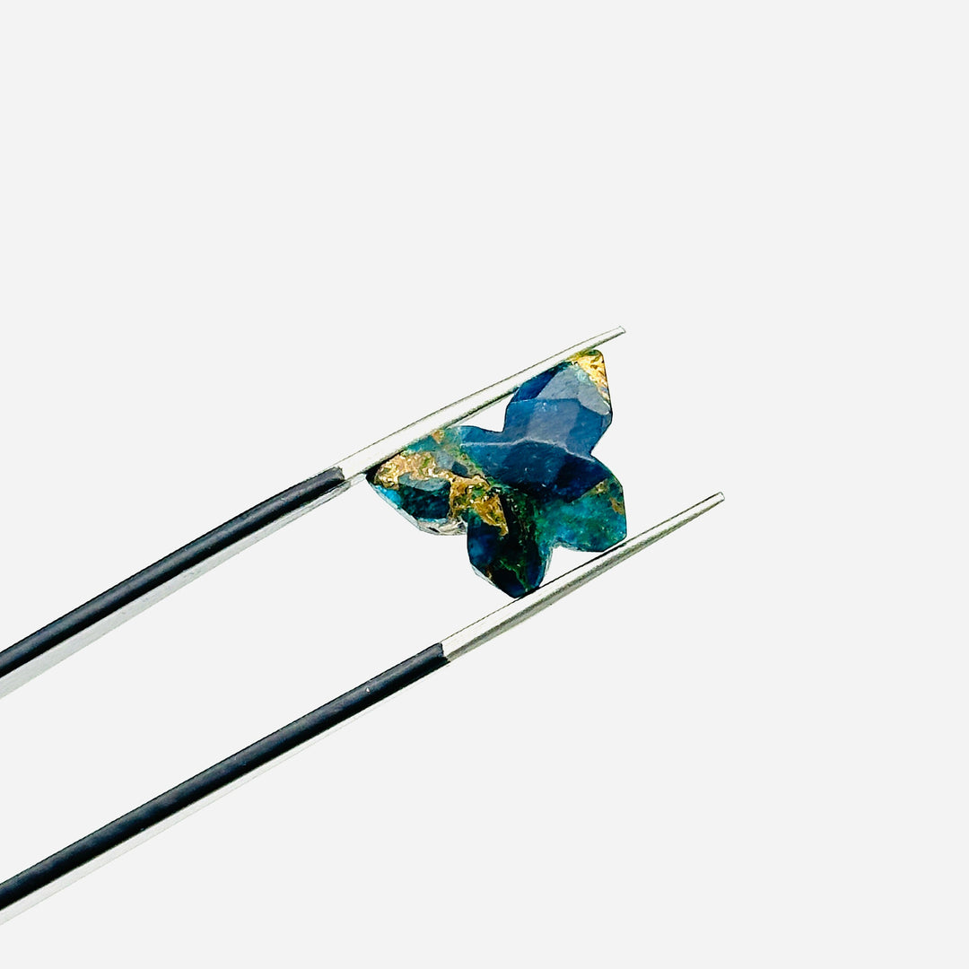 Pretty Butterflies, Mohave Neon Copper Turquoise Butterfly Shape Beads, Faceted Butterfly Gemstone, Neon Turquoise Carving Beads 14x10 MM