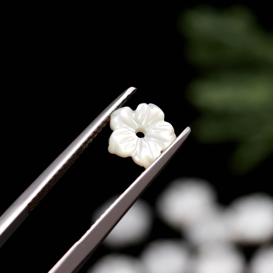 Cute Tiny Pearl Flower for Jewelry Making, Mother of Pearl Flower Shape Carving, Pearl Flowers, Natural Gemstones 8 MM Center Hole Bead 1pc
