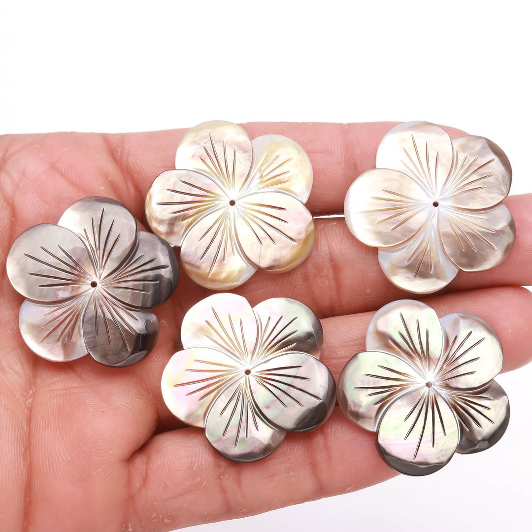 1 Pc Natural Black Mother of Pearl Flower Shape Carvings, Pearl Flower Shape Beads for Jewelry Making, Center Hole