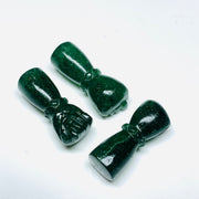 1,2,3,4,5 Pcs Natural Green Strawberry Hand Carved Hand Shape, Carved Hand Shape Gemstone For Jewellery, Hand Shape Gemstone, 31X10 mm