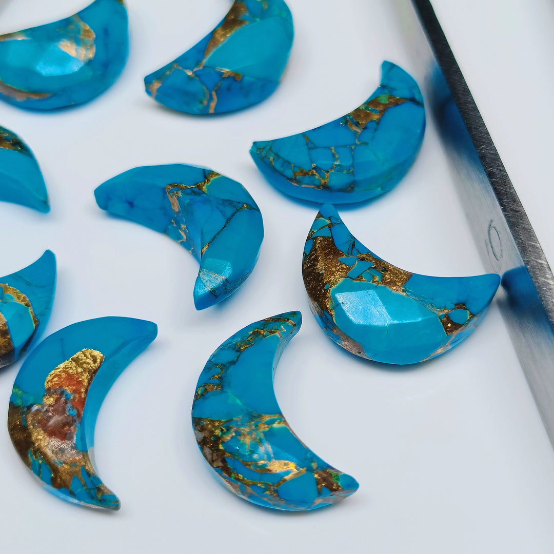 2,3,4,5 Pcs Copper Turquoise Hand Carved faceted Moon Shape Briolettes, Carved Moon Shape Gemstone For Jewellery, Briolettes 12 mm