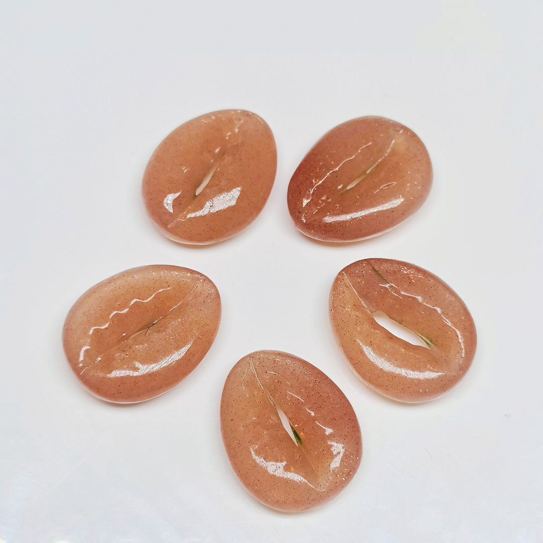 Natural Peach Moonstone Conch Shape Carving, Cowrie Shell Shape Loose Gemstone Beads for Jewelry, Moonstone Hand Carved Gemstones 20X16 MM