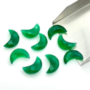 2,3,4,5,Pcs  Natural Green Onyx faceted Hand Carved Moon Shape Briolettes, Carved Moon Shape Gemstone For Jewelry, faceted Moon Shape 17mm
