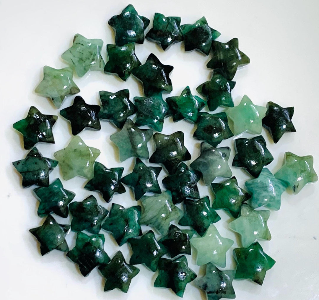 Amazing Natural Emerald Smooth Star Beads, Faceted Hand Carved Star Shape Briolettes, Green Emerald Star Charm For Jewelry Making, 10 MM