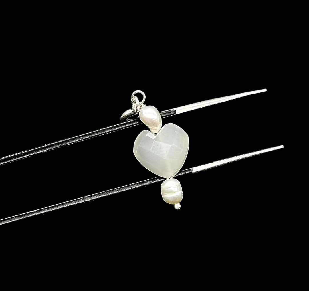 Natural White Moonstone and Pearl Charms, White Moonstone Heart Silver Charms, Gemstone Beads, Craft Making, 925 Silver Charms Wholesale