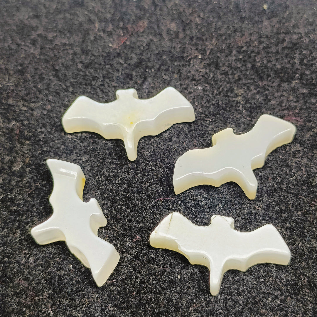 2,3,4,5 Pcs Natural Grey Moonstone Hand Carved Bat Shape, Bat Shape Gemstone For Jewellery, Bat Shape Gemstone, 20X10 mm