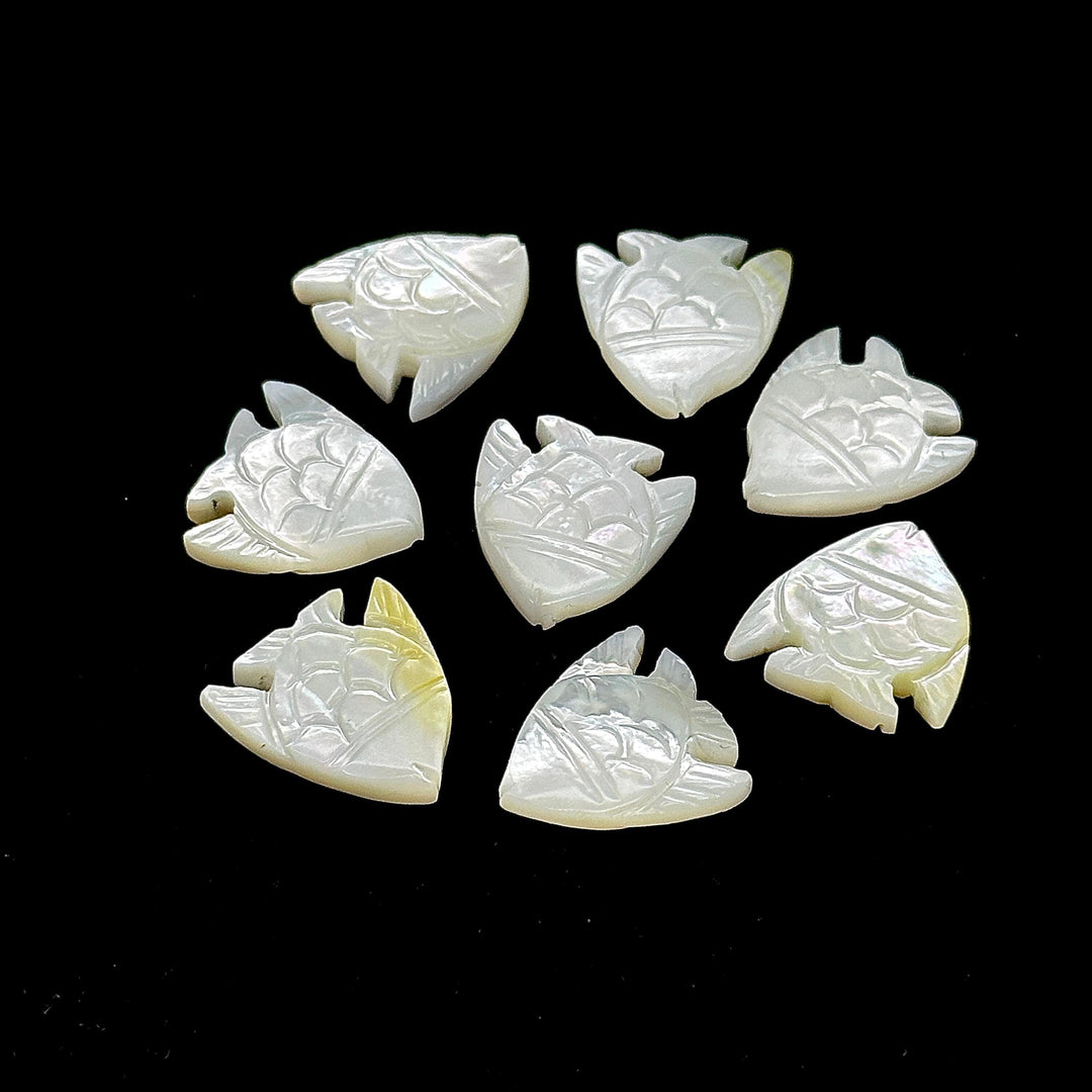 Hand Carved Mother of Pearl Fish Beads: AAA Gemstone (16X17 MM)