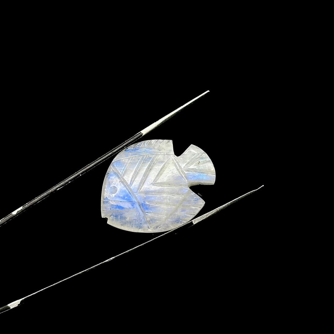 Hand Carved Rainbow Moonstone Fish Carving: Gemstone Jewelry Supply (21X27 MM)