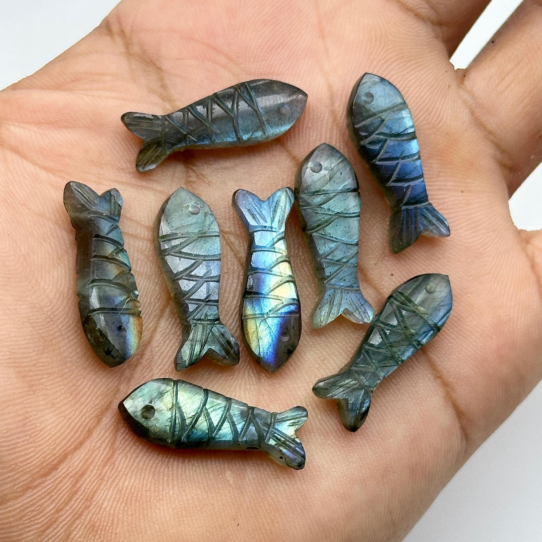 Natural Labradorite Fish Shape Carving, Flashy Labradorite Fish Briolette's, Sea Fishes, 25 MM, Fish Charms for Jewelry, Healing Labradorite