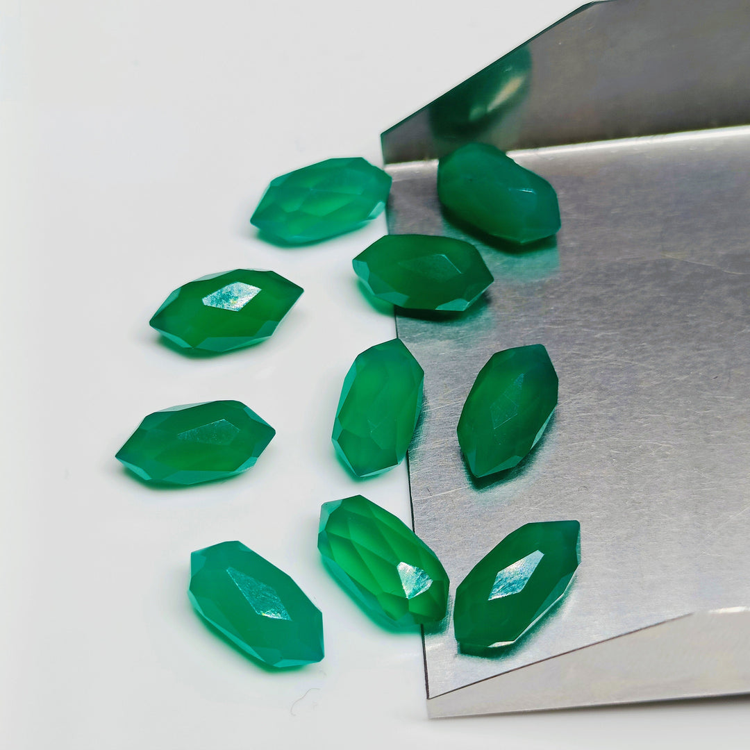 Natural Green Onyx Faceted Pencil Shape Beads, AAA Green Onyx Loose Pencil Gemstone, Double Point Hand Carved Pencil, Pencil Charms, 10 MM