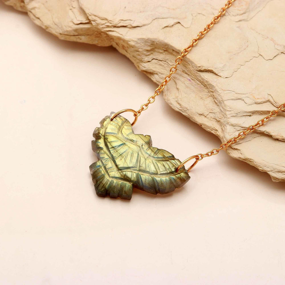 Natural Labradorite Eagle Necklace, Flashy Labradorite Hand Carved Eagle Necklace for Gift, 30 MM, Carved Bird Jewelry, Gift for Women's