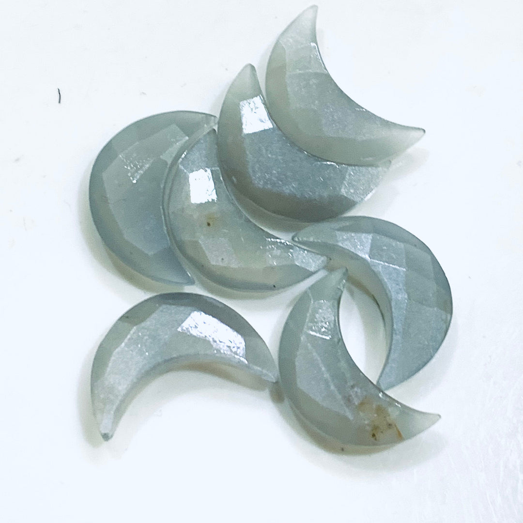 2,3,4,5,6 Pcs Natural Grey Moonstone Moon Shape Briolettes, Faceted Hand Carved Moon Briolettes,  Faceted Moon Shape Gemstone, 17 mm