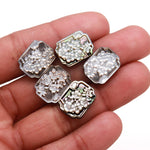 Load image into Gallery viewer, 1 Pc Natural Black Mother of Pearl Carvings, Handmade Flower Bunch on Pearl Square, Straight Drill Mop Pearls, Luster Pearl 16 MM