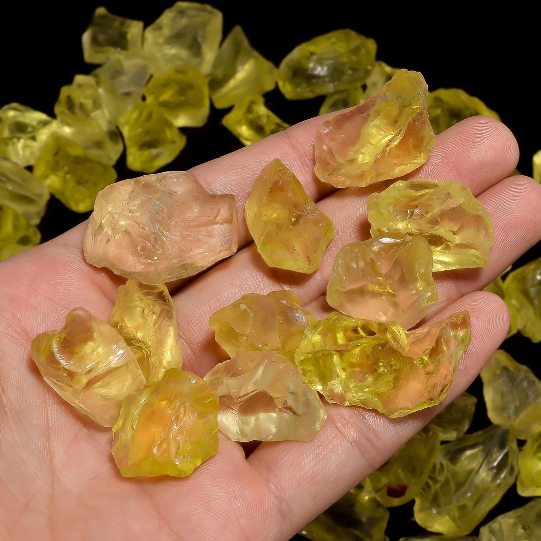 AAA Lemon Quartz Rough Gemstone: Natural Raw Crystal Lot (17X13 32X23 mm)